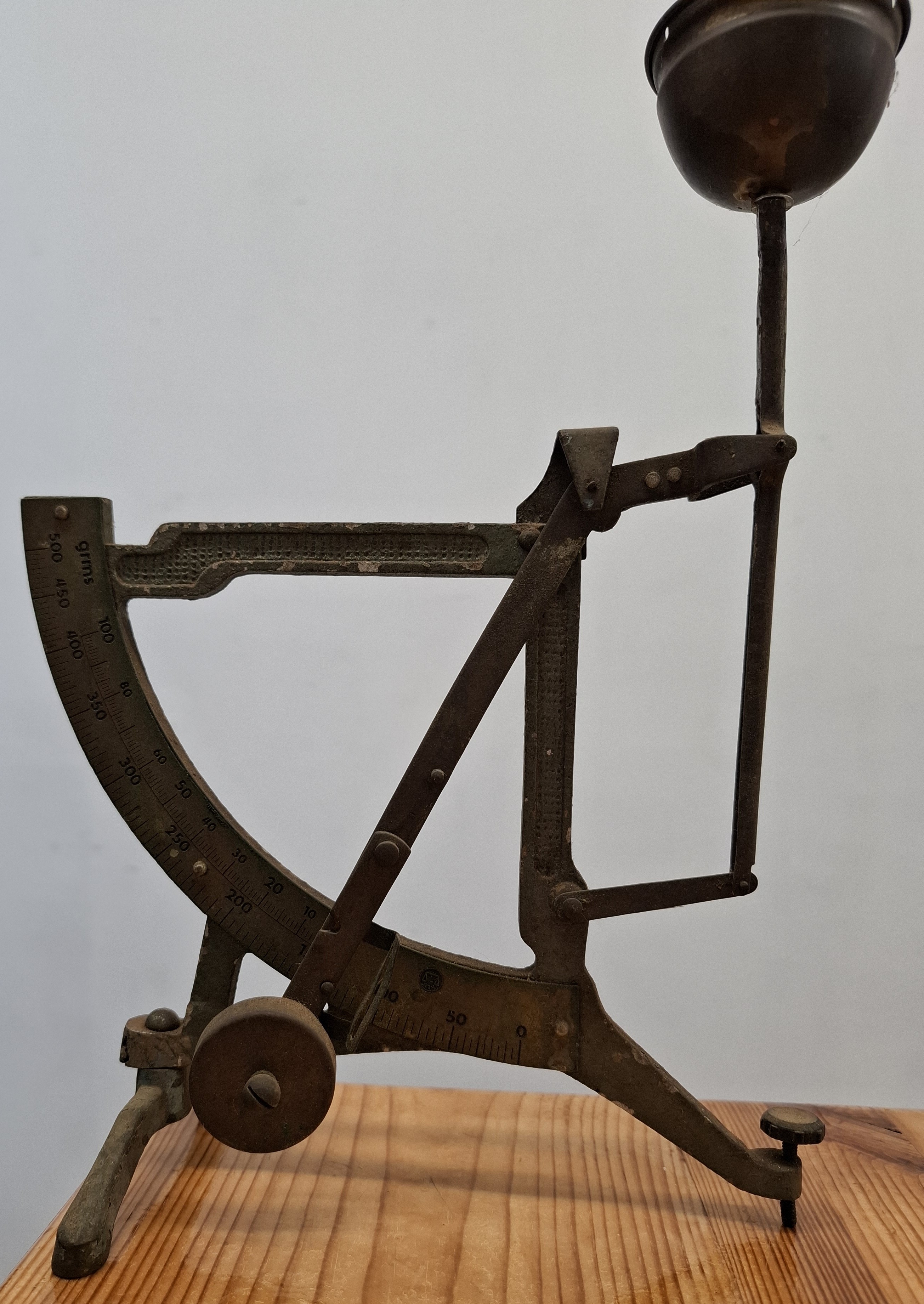 משקל למיון ביצים  